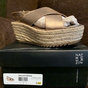 Naturalizer sandals